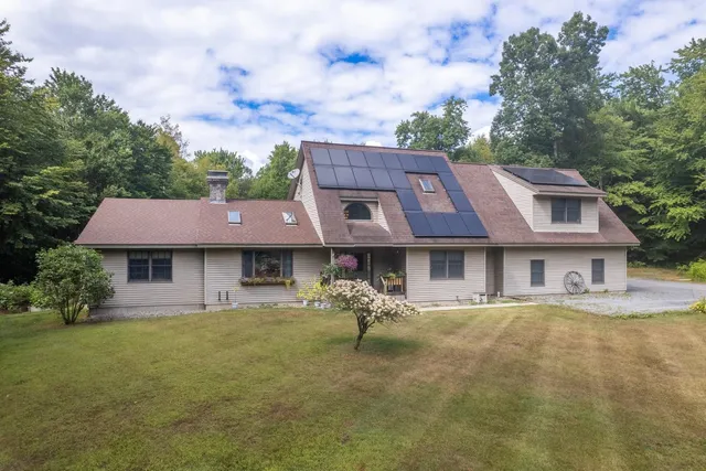 $749,000 | 384 Basin Road, Brandon, VT 05733