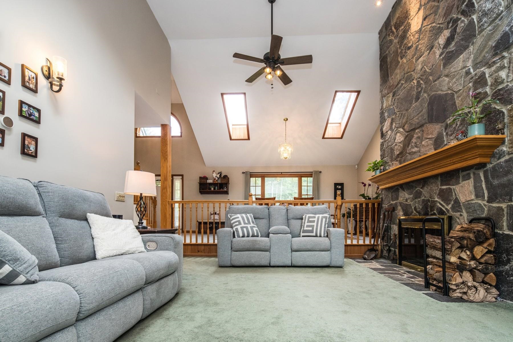 384 Basin Road Brandon, VT 05733 - Photo 7 of 29