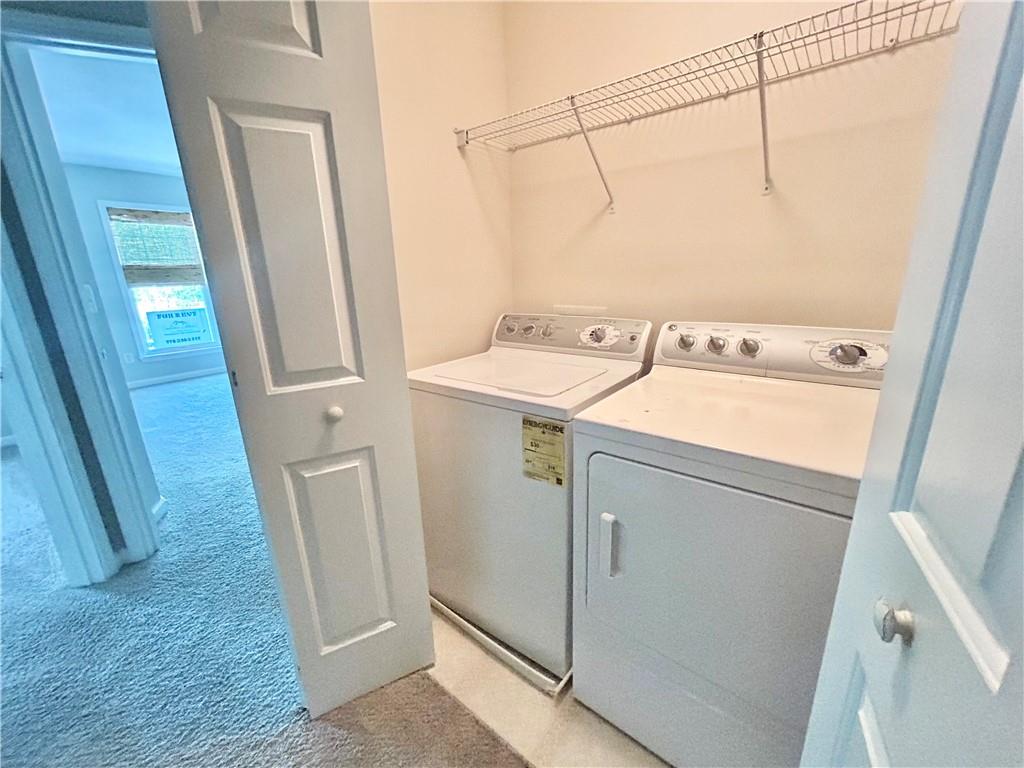 3647 Postwaite Circle Northwest Duluth, GA 30097 - Photo 18 of 20 a utility room with dryer and washer