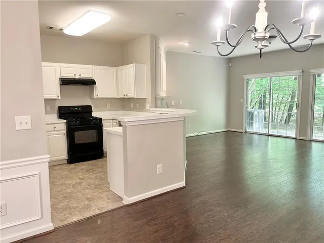 $2,000 | 3647 Postwaite Circle Northwest, Duluth, GA 30097