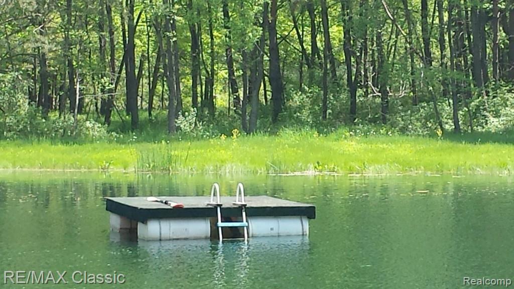 11169 Hyne Road Brighton, MI 48114 - Photo 43 of 48 RAFT INCLUDED.jpg