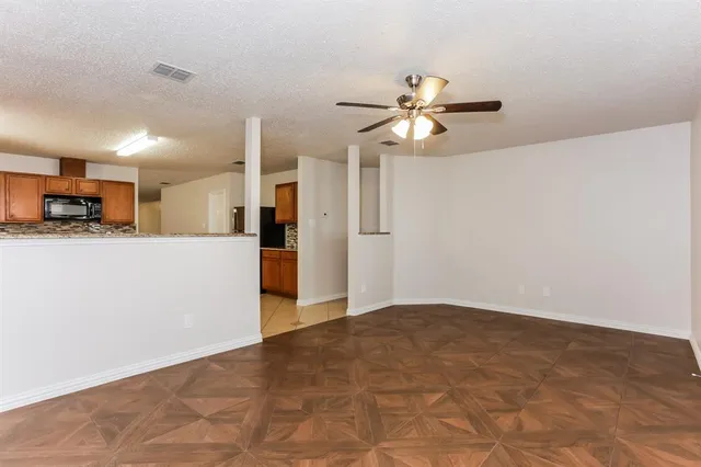 $2,285 | 2109 Doecrest Drive, Denton, TX 76210