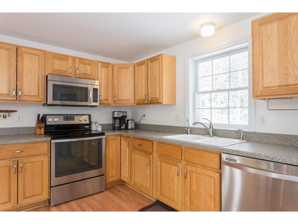 3 Chapman Way Exeter, NH 03833 - Photo 5 of 24