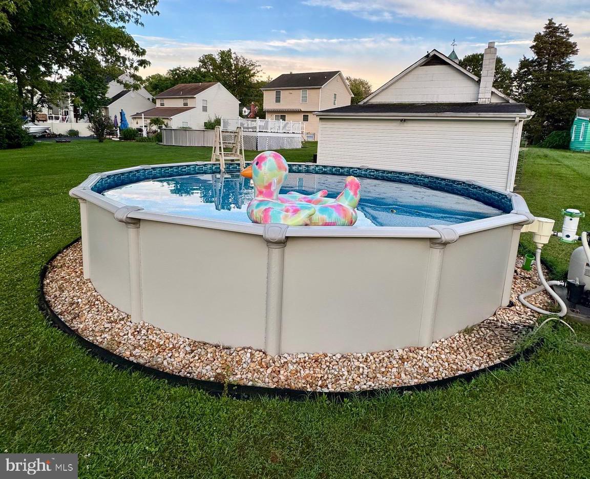1626 Cape May Road Baltimore, MD 21221 - Photo 3 of 37 24' Round Above Pool for your Enjoyment