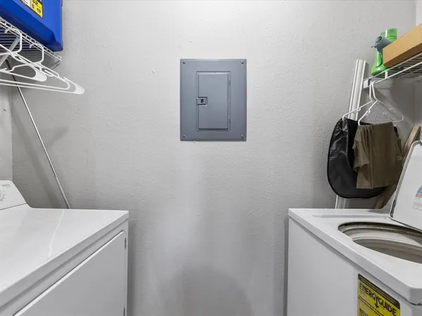 $1,900 | 2550 North Alafaya Trail, Unit 9201, Orlando, FL 32826