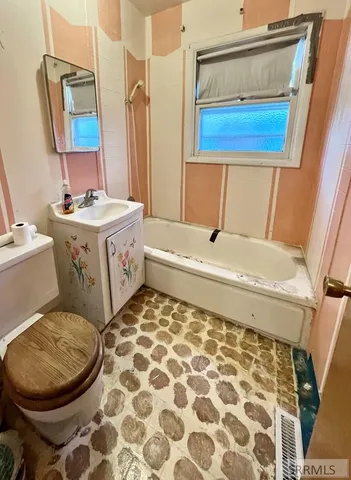 $200,000 | 2193 Meadow Street, Idaho Falls, ID 83401