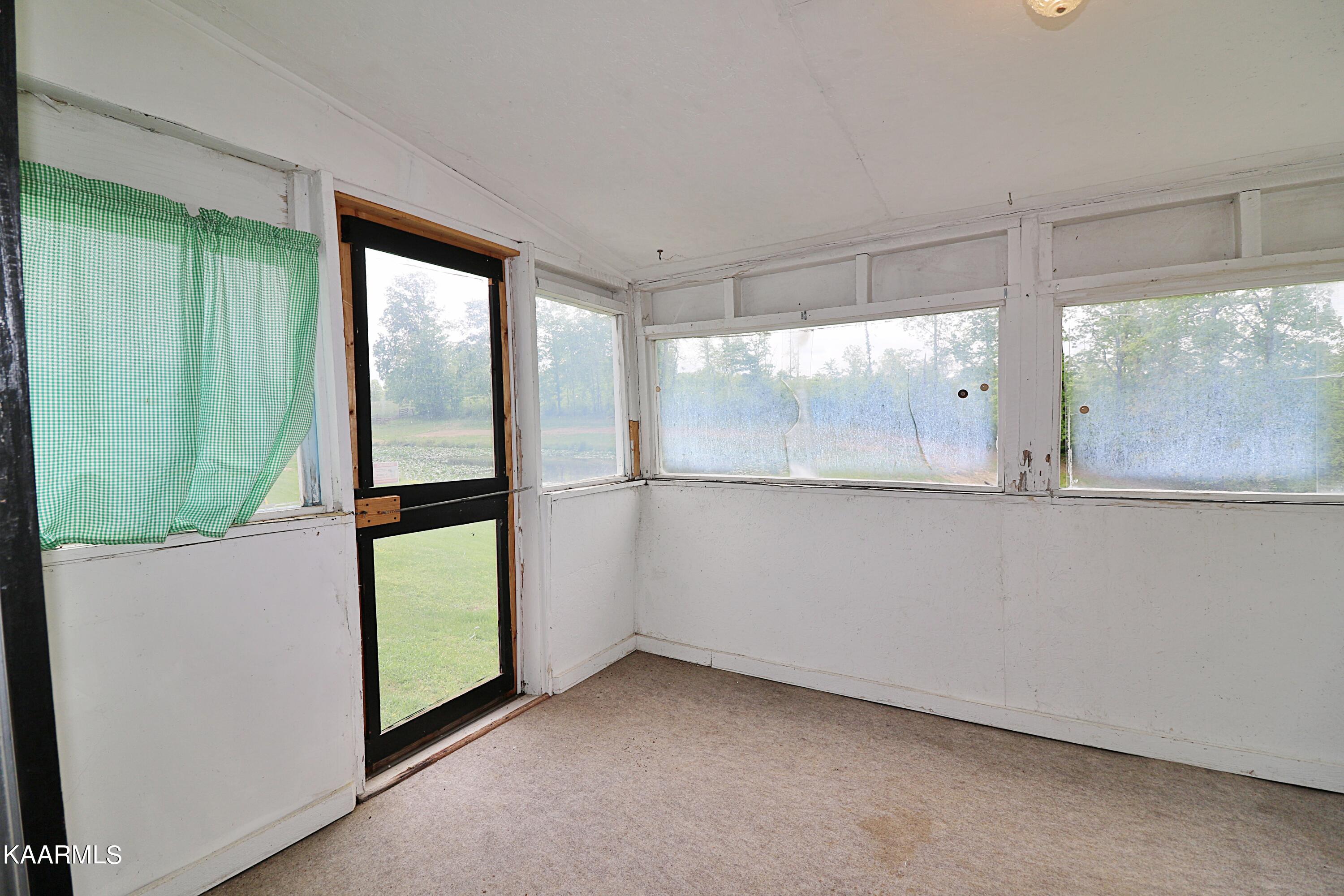 570 McCartt Road Robbins, TN 37852 - Photo 12 of 57 094A9684