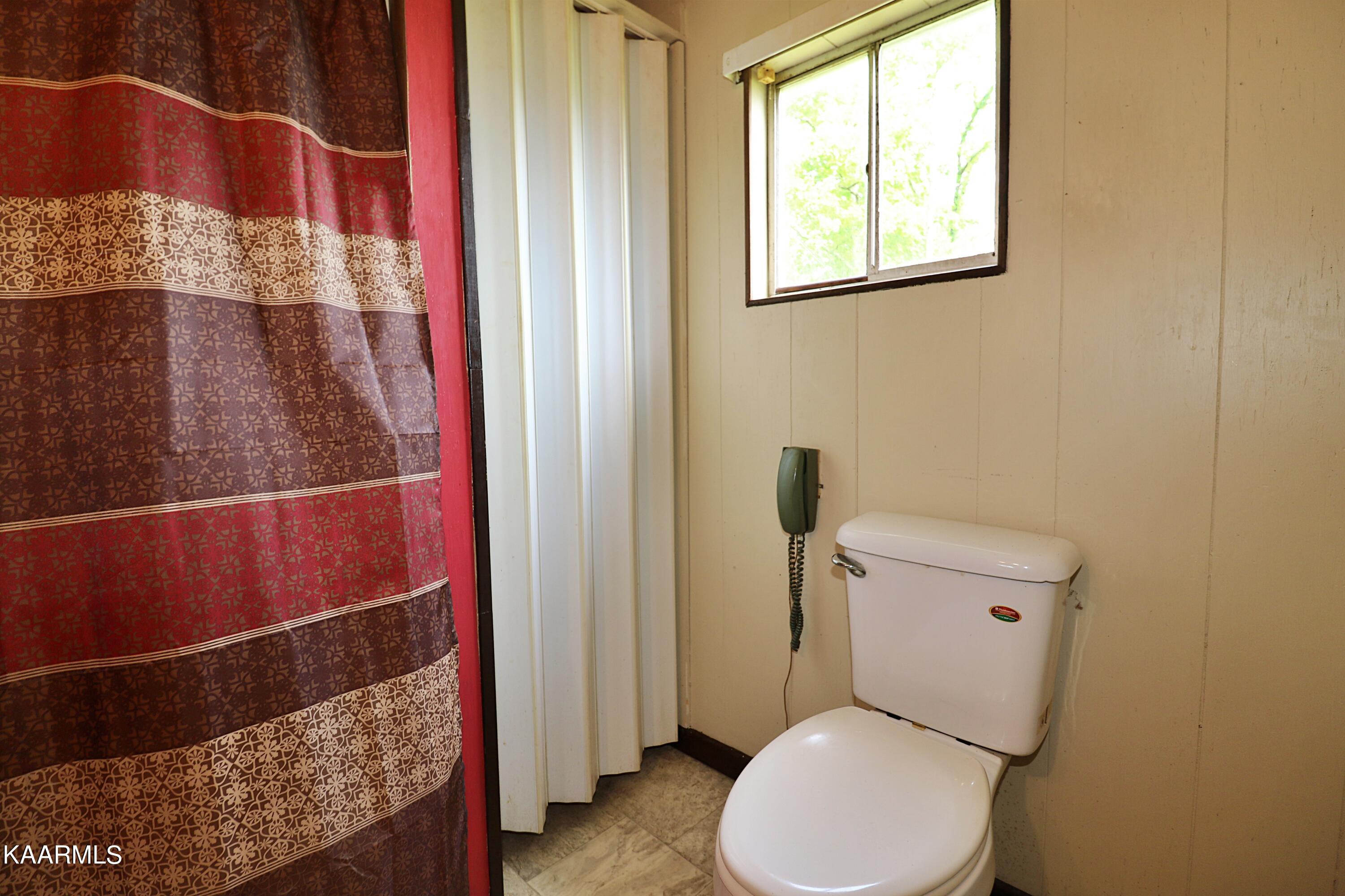 570 McCartt Road Robbins, TN 37852 - Photo 25 of 57 094A9696