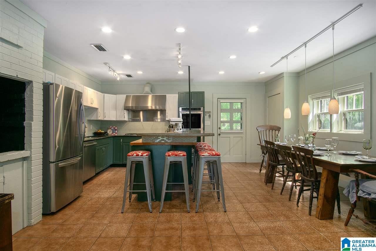 1720 Ponderosa Road Hayden, AL 35079 - Photo 7 of 45