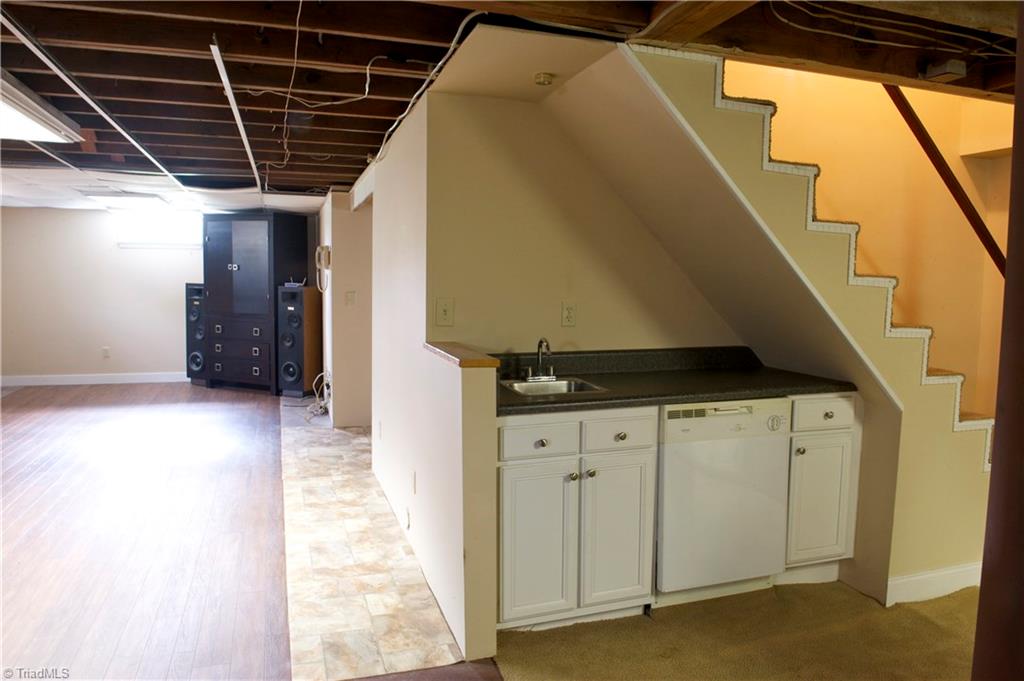 3431 Dillon Road Jamestown, NC 27282 - Photo 14 of 20 Gallery Image 14