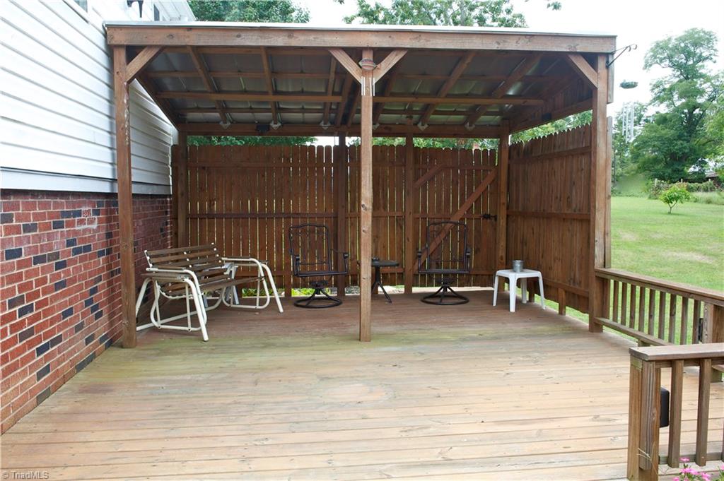 3431 Dillon Road Jamestown, NC 27282 - Photo 19 of 20 Gallery Image 19