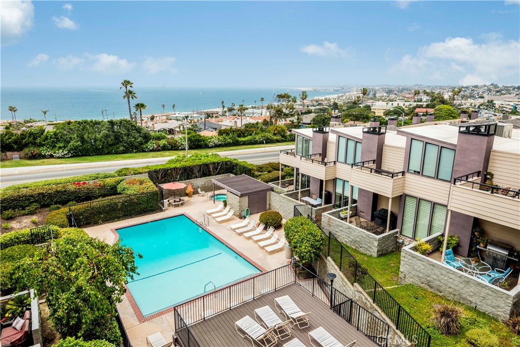 191 C. Mayor Redondo Beach, CA 90277 - Photo 1 of 20 an aerial view of residential houses with outdoor space and ocean view