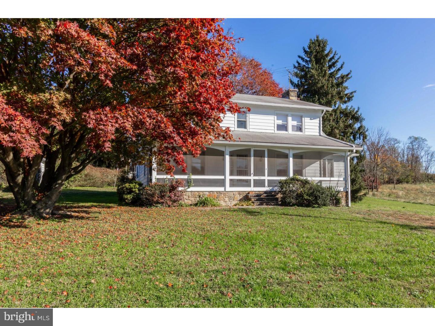 152 Sheehan Road Avondale, PA 19311 - Photo 2 of 25