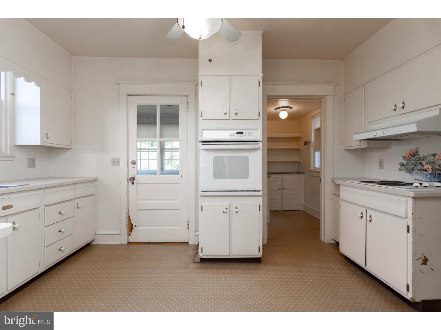 152 Sheehan Road Avondale, PA 19311 - Photo 11 of 25 Kitchen