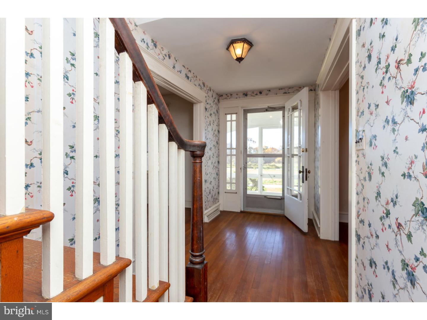 152 Sheehan Road Avondale, PA 19311 - Photo 15 of 25 Foyer