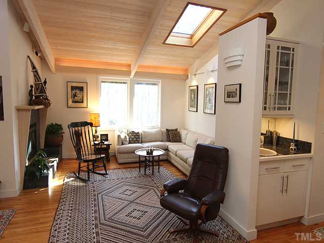 3313 Rolling Hill Road Durham, NC 27705 - Photo 9 of 25 Gallery Image 9