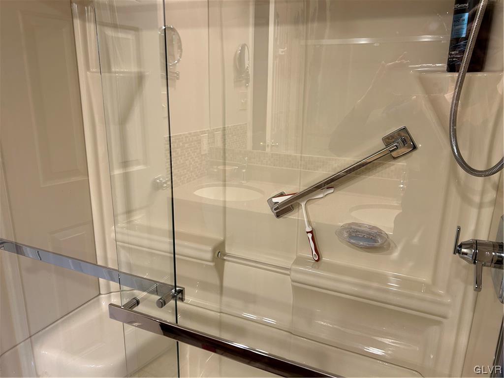 2139 Amlisa Road Nazareth, PA 18064 - Photo 33 of 35 a bathroom with a shower