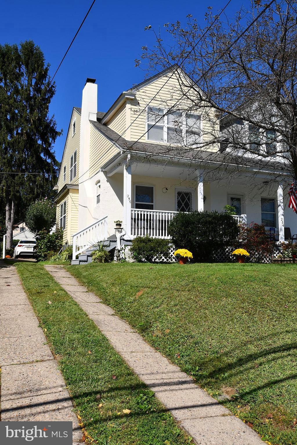 256 Powell Road Springfield, PA 19064 - Photo 2 of 34 Front with covered porch