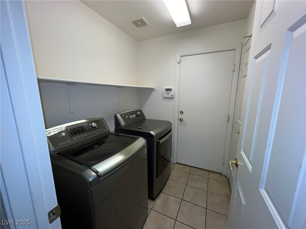 1708 Eagle Peak Way Las Vegas, NV 89134 - Photo 13 of 17