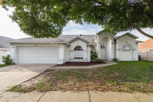 $445,000 | 28739 Cottagewood Drive, Wesley Chapel, FL 33545