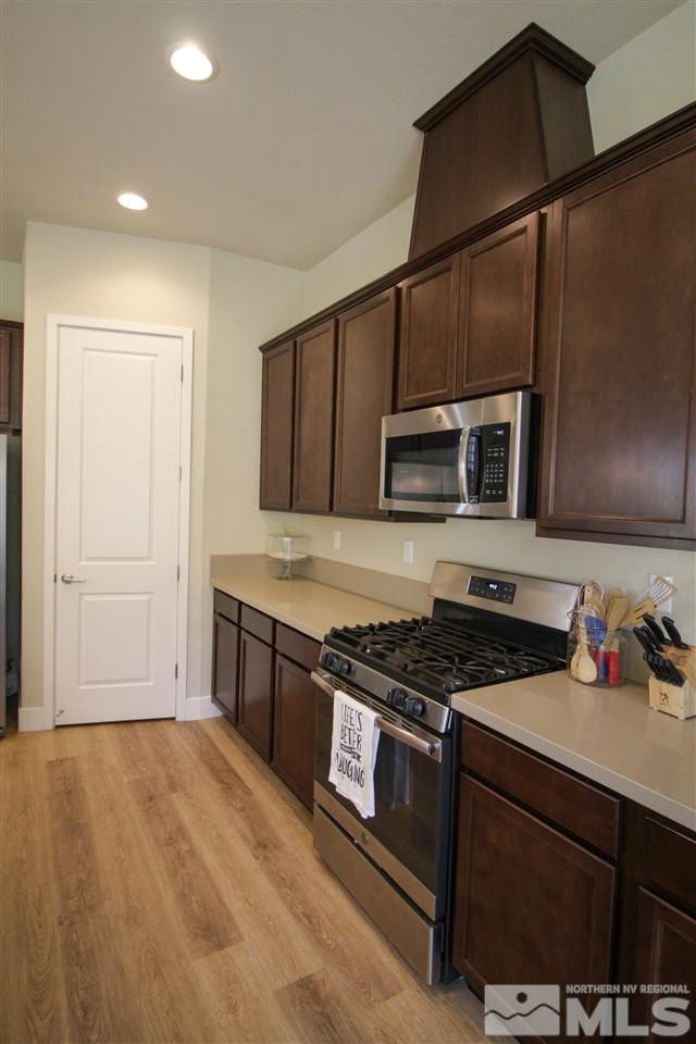 701 Raptor Way Fernley, NV 89408 - Photo 10 of 33 Photo 10