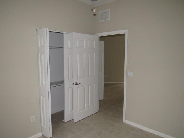 1925 Marsh Harbor Drive Riviera Beach, FL 33404 - Photo 13 of 21 20160123162624684729000000-o