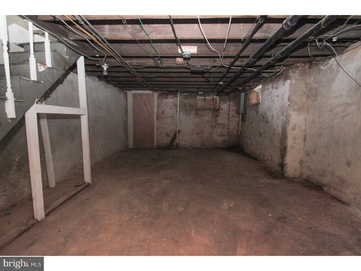 1105 Pine Street Darby, PA 19023 - Photo 3 of 24