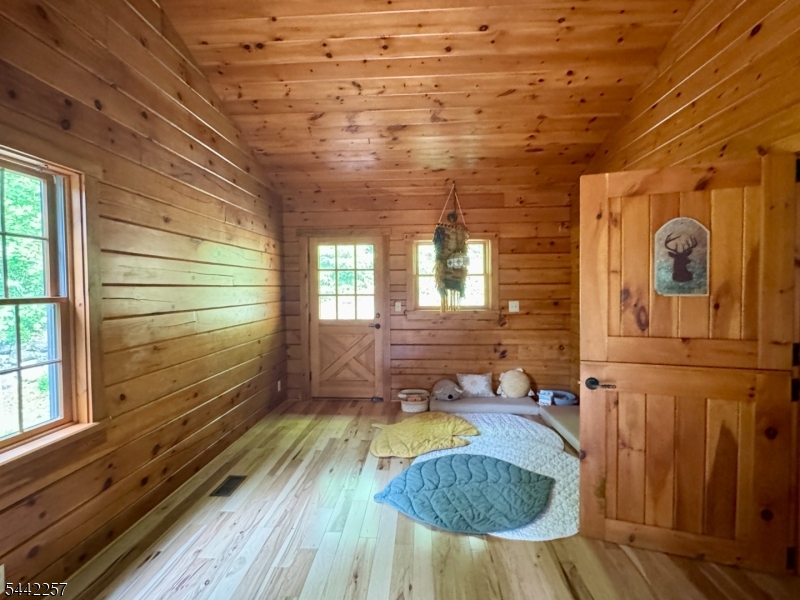 155 Knowlton Road Columbia, NJ 07832 - Photo 22 of 33