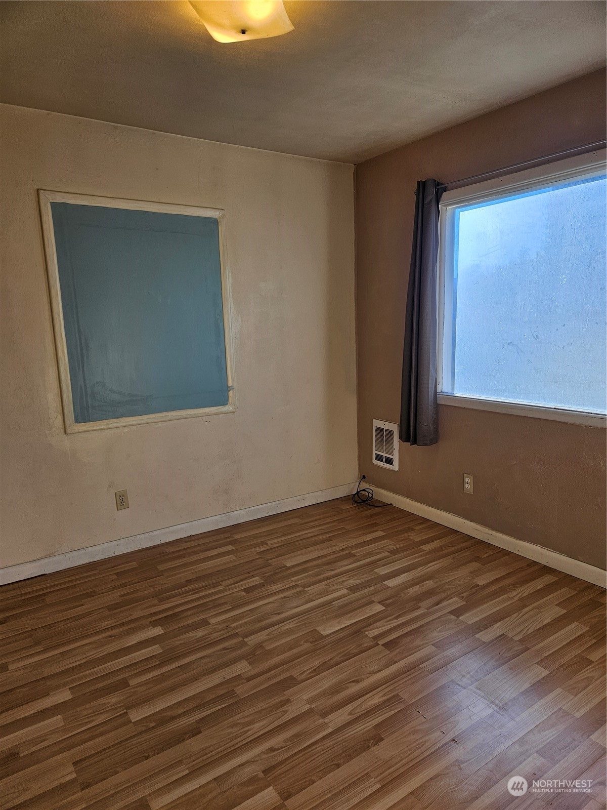 415 West Main Street Almira, WA 99103 - Photo 15 of 31