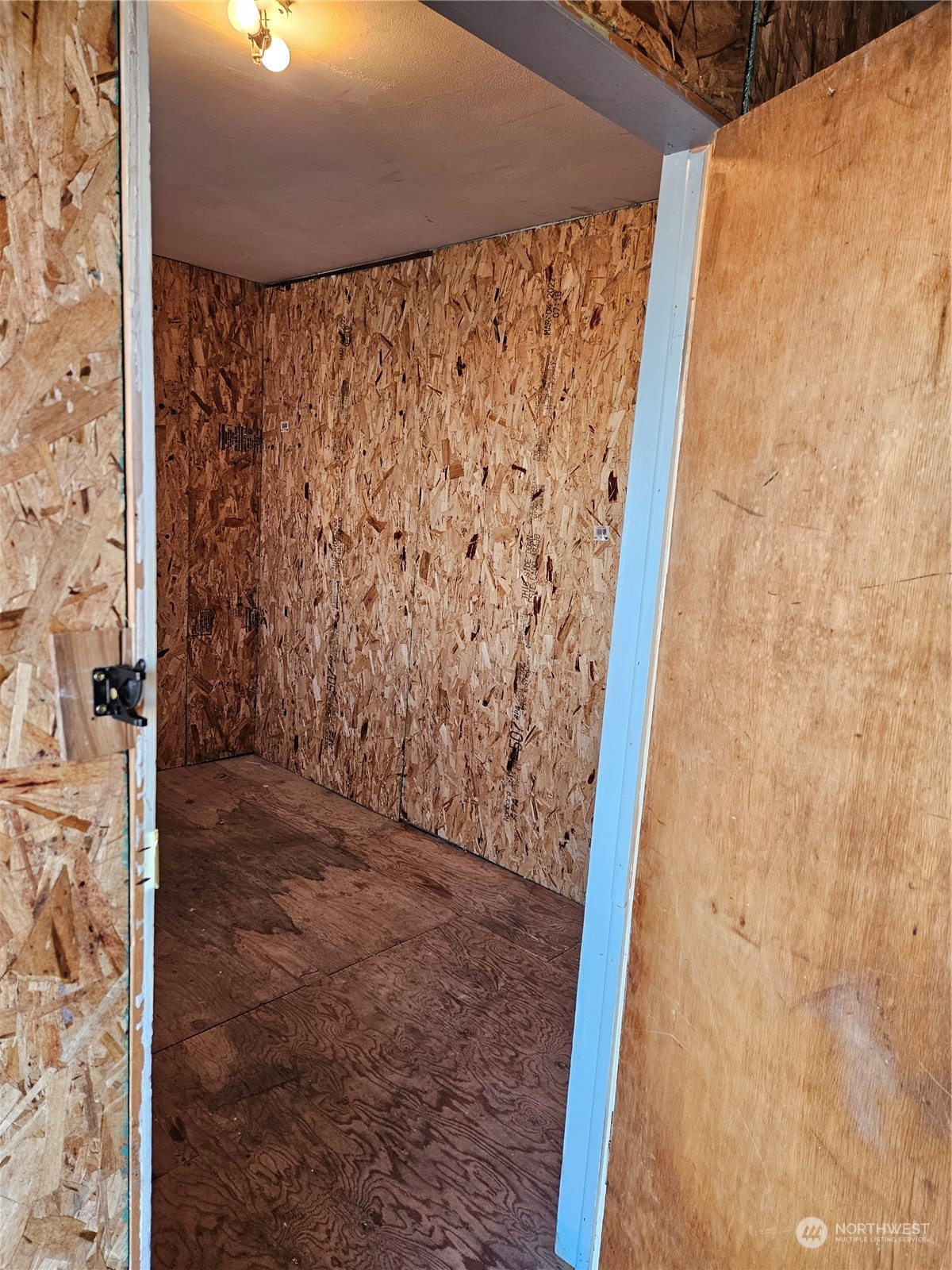 415 West Main Street Almira, WA 99103 - Photo 27 of 31