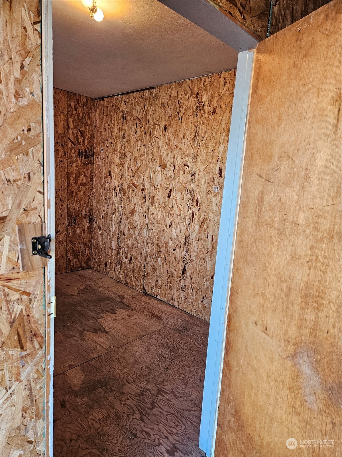 415 West Main Street Almira, WA 99103 - Photo 28 of 31