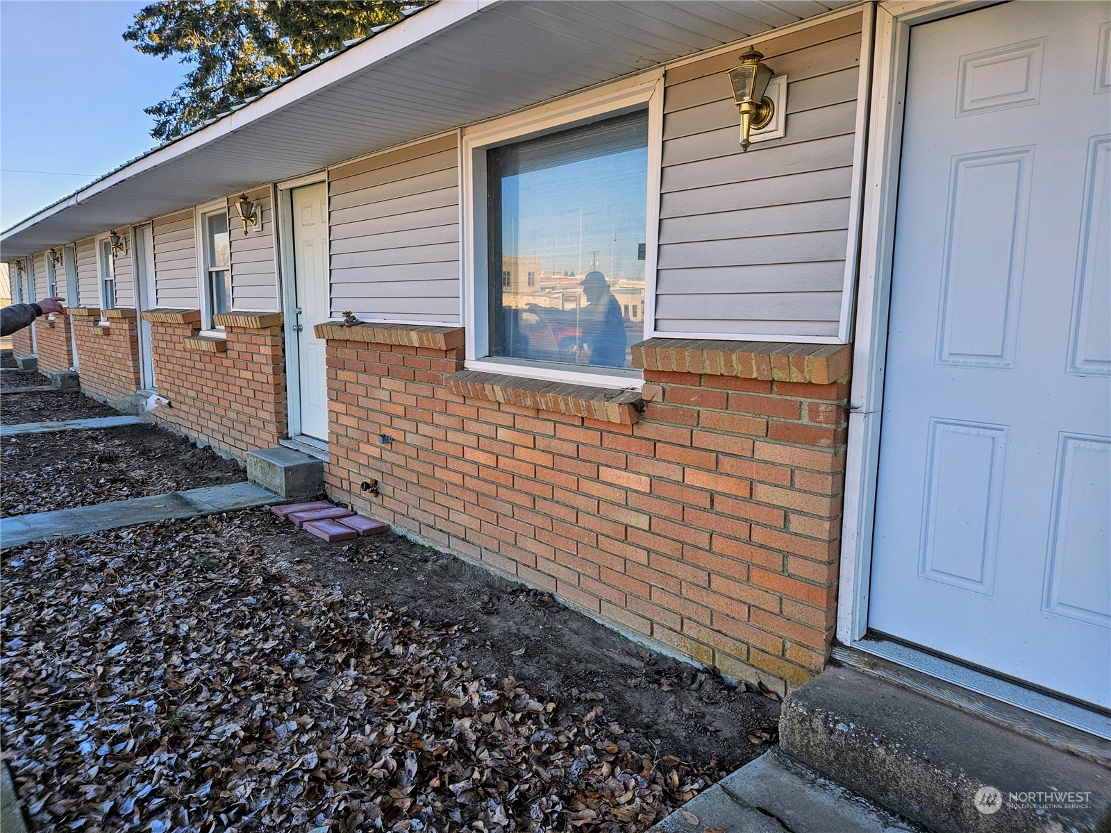 415 West Main Street Almira, WA 99103 - Photo 8 of 31