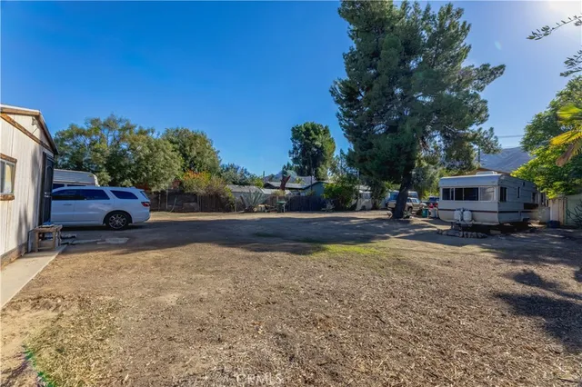 $299,900 | 18864 Grand Lake, Lake Elsinore, CA 92530