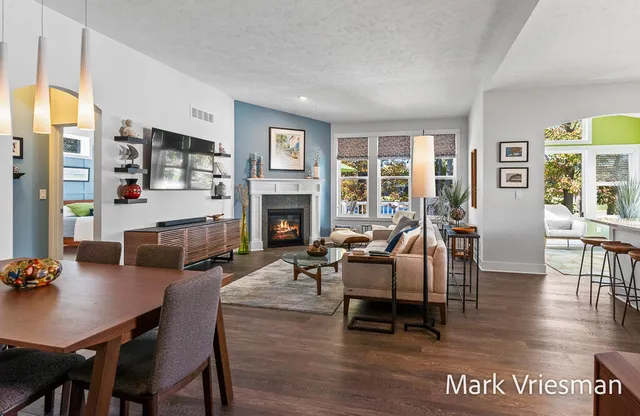 $760,000 | 12524 Retreat Drive, Unit 27, Grand Haven, MI 49417