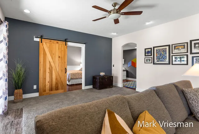 $760,000 | 12524 Retreat Drive, Unit 27, Grand Haven, MI 49417