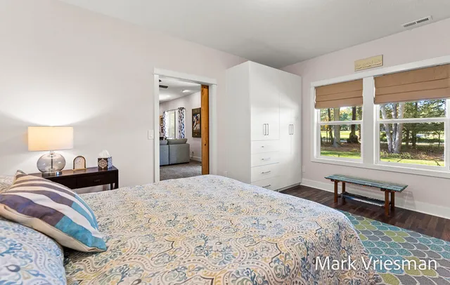 $760,000 | 12524 Retreat Drive, Unit 27, Grand Haven, MI 49417