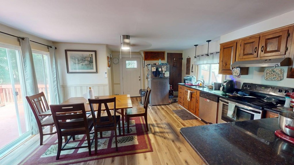 18484 Hermitage Road Onancock, VA 23417 - Photo 4 of 33