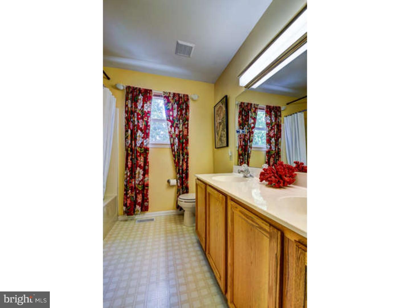 1 Ridge View Court Sicklerville, NJ 08081 - Photo 19 of 24 Bathroom