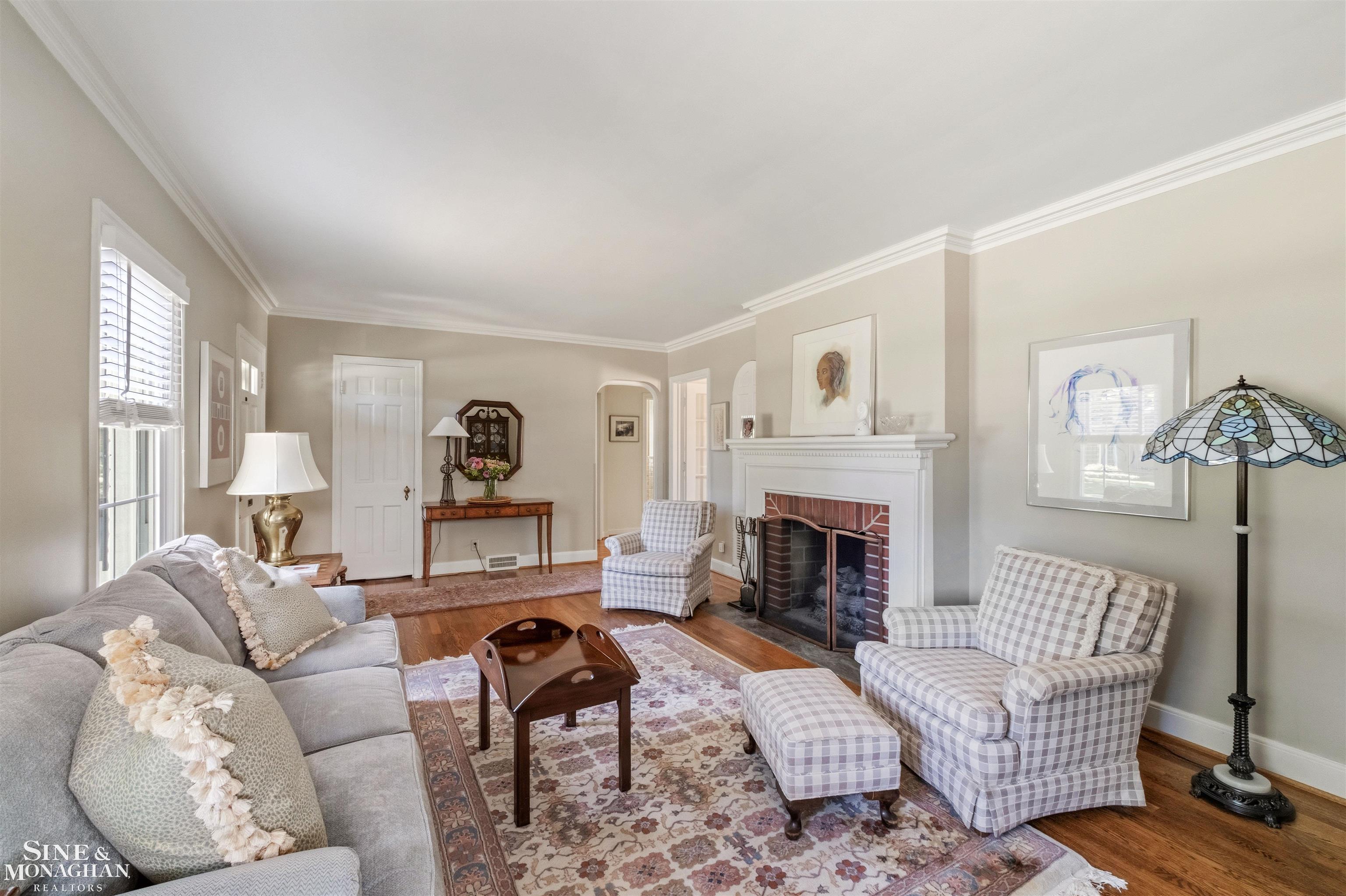 83 Hawthorne Road Grosse Pointe Shores, MI 48236 - Photo 6 of 50
