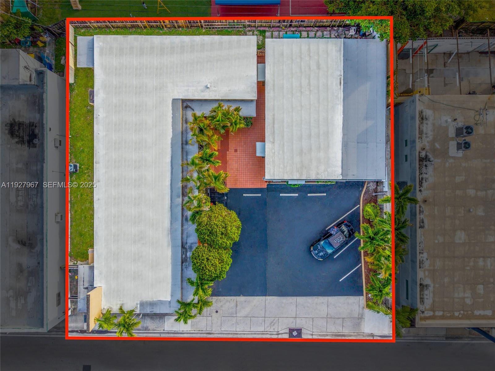 6124 Pembroke Road Miramar, FL 33023 - Photo 6 of 20