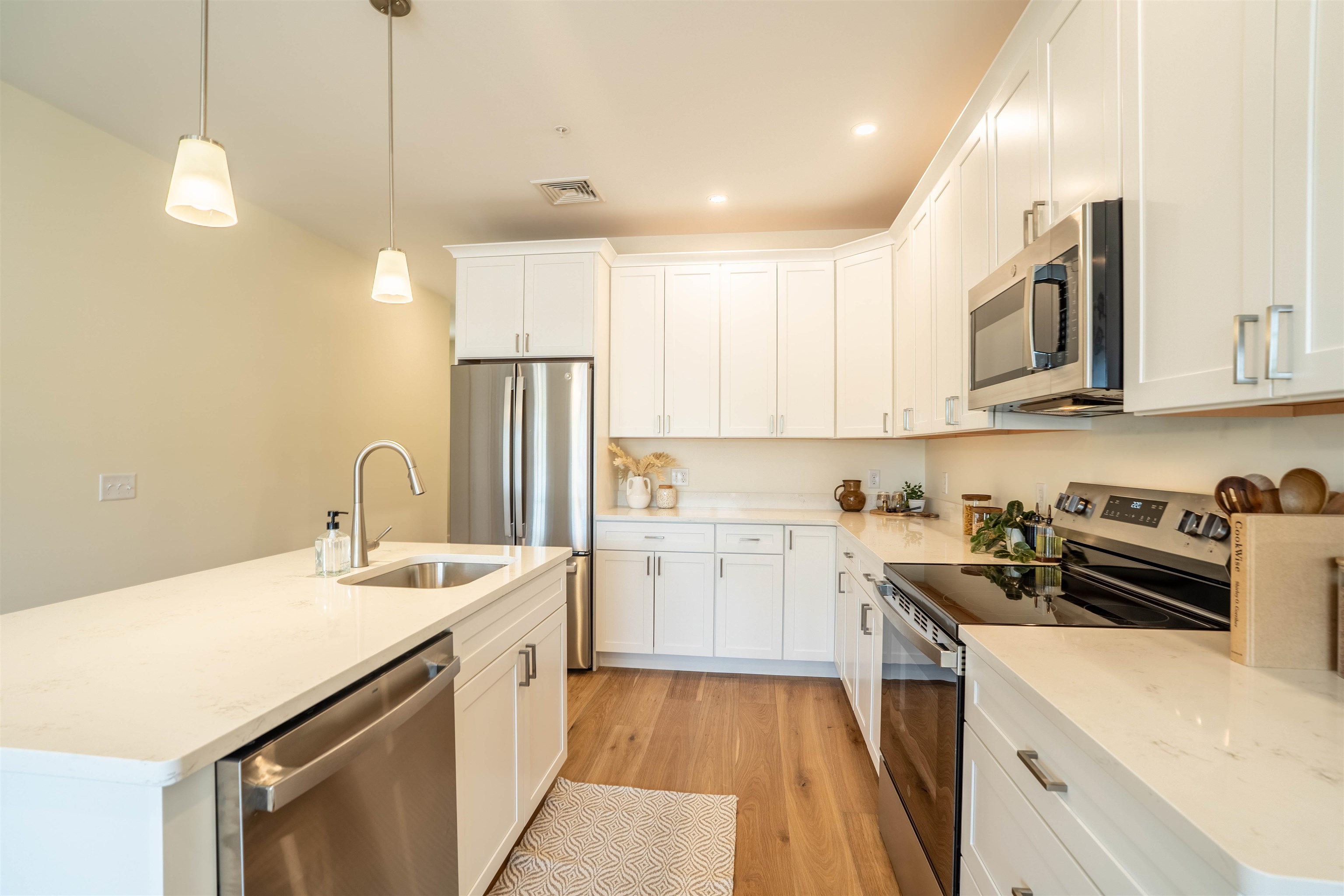 13 Suffolk Drive, Unit 3 Concord, NH 03303 - Photo 5 of 25