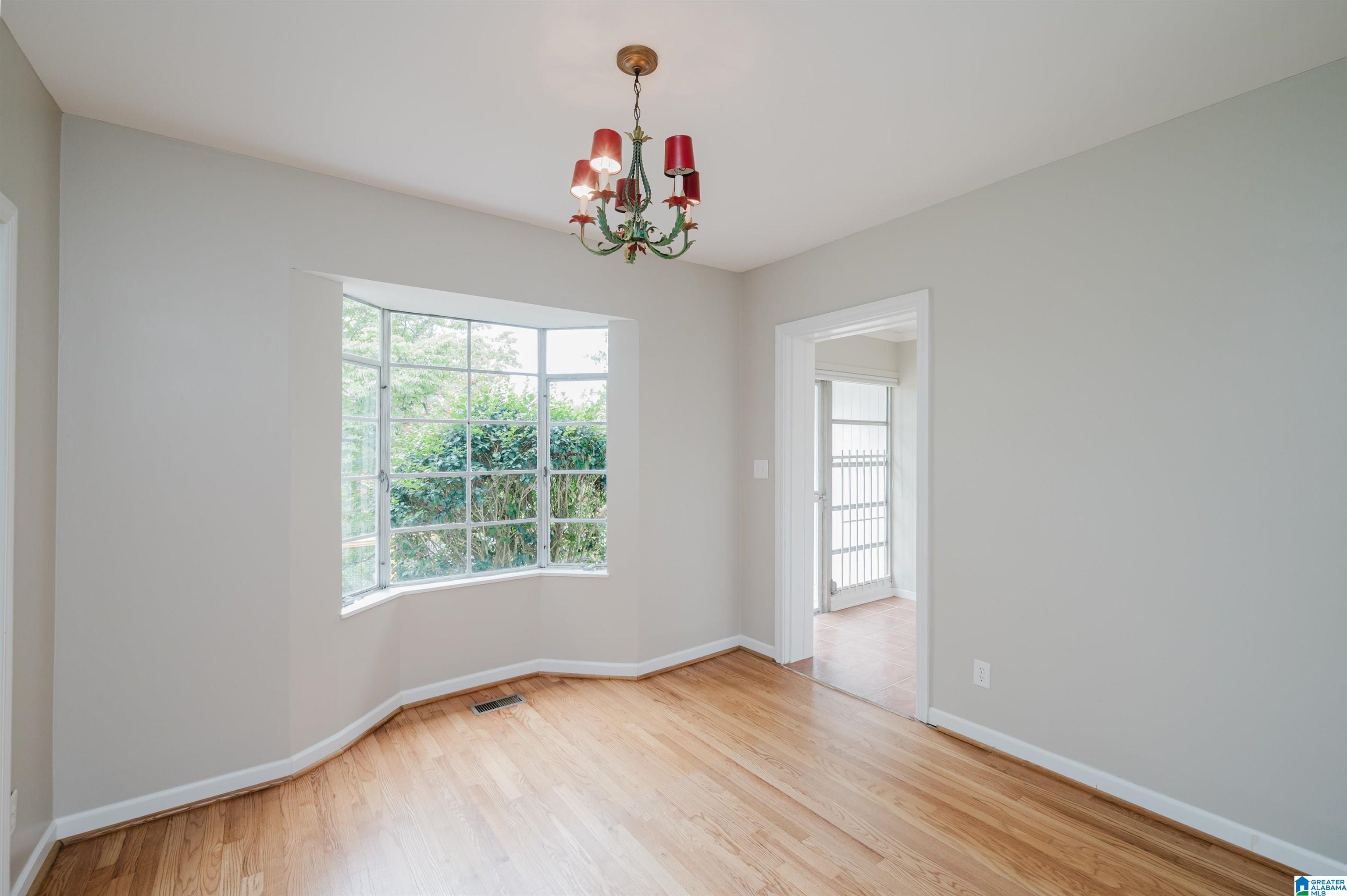 1615 Ridge Road Birmingham, AL 35209 - Photo 8 of 26