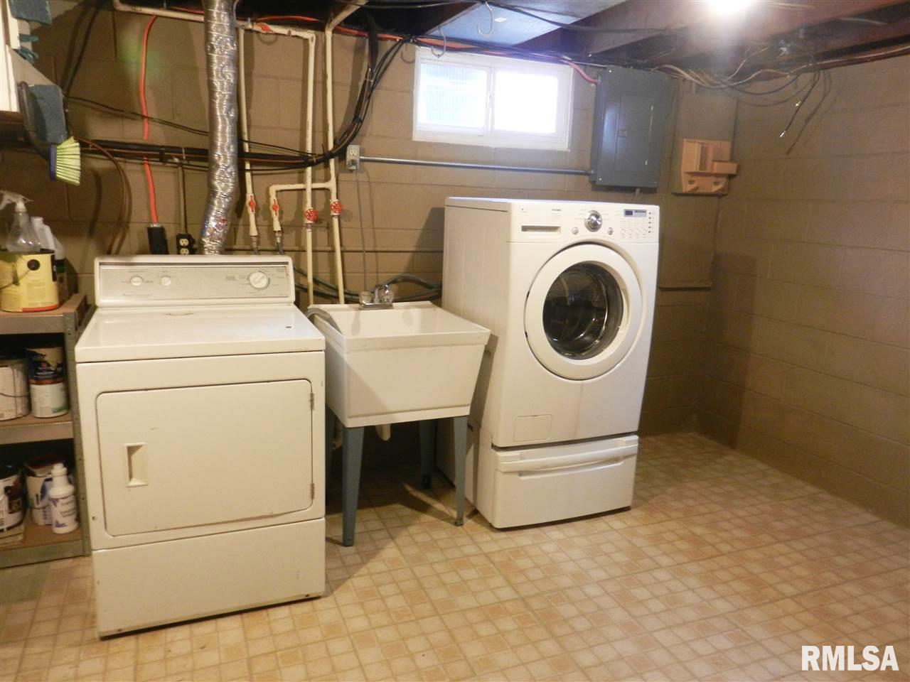 4227 North Gate Ridge Road Peoria, IL 61614 - Photo 26 of 29 Gallery Image 26