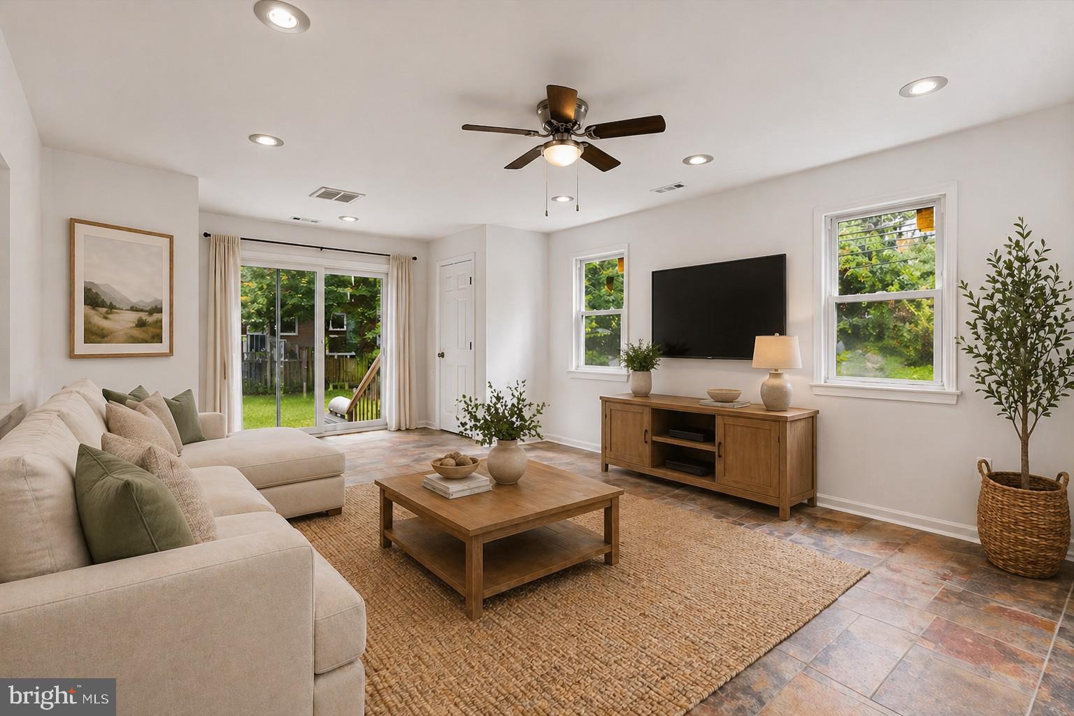 5901 Euclid Street Cheverly, MD 20785 - Photo 13 of 38 Great Room (Virtually Staged)