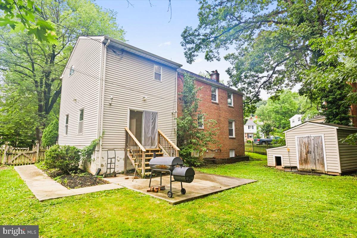 5901 Euclid Street Cheverly, MD 20785 - Photo 32 of 38 Rear yard for entertaining