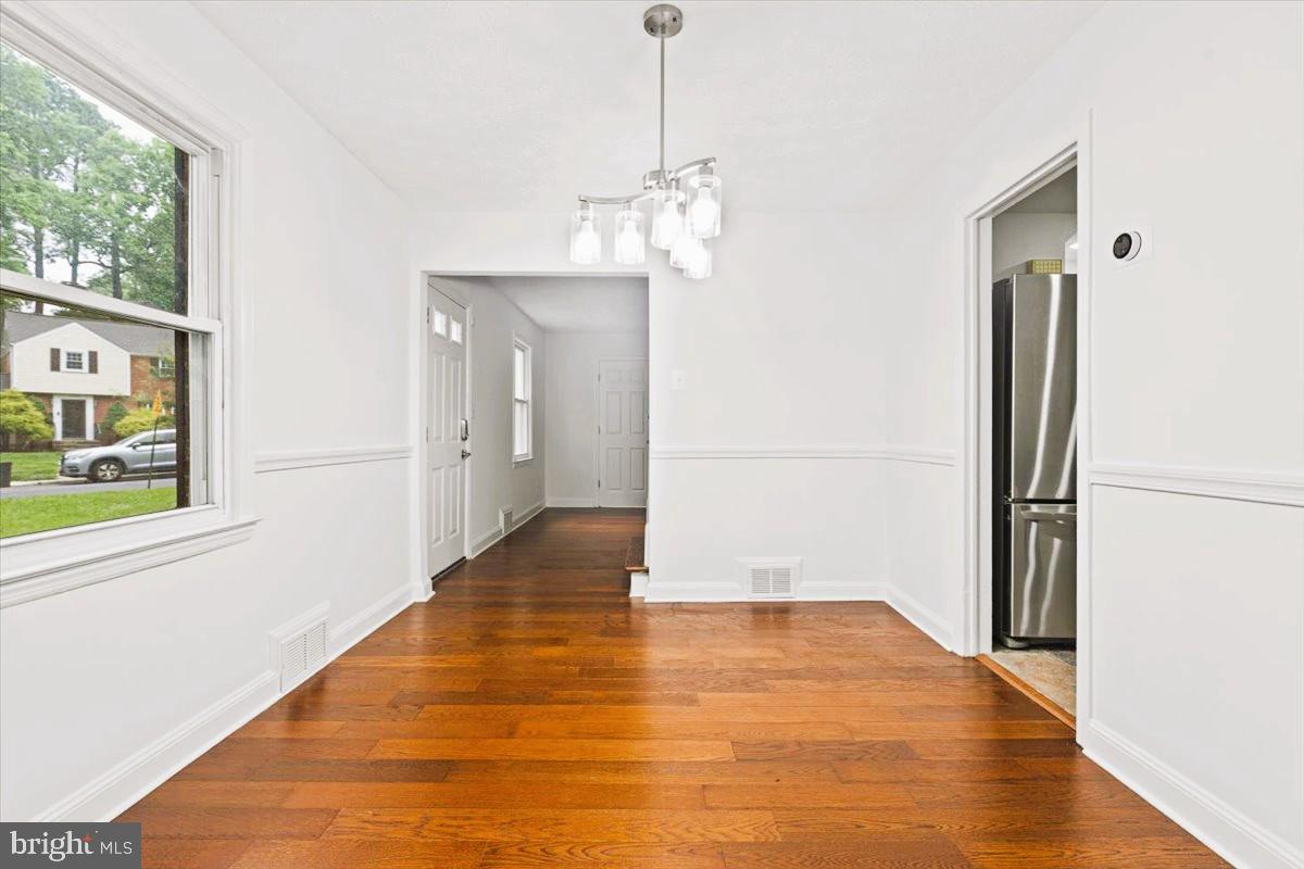 5901 Euclid Street Cheverly, MD 20785 - Photo 7 of 36 Formal Dining Room