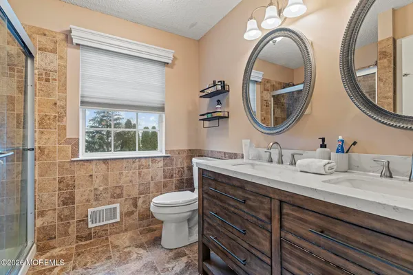 $839,900 | 647 Hugo Drive, Toms River, NJ 08753
