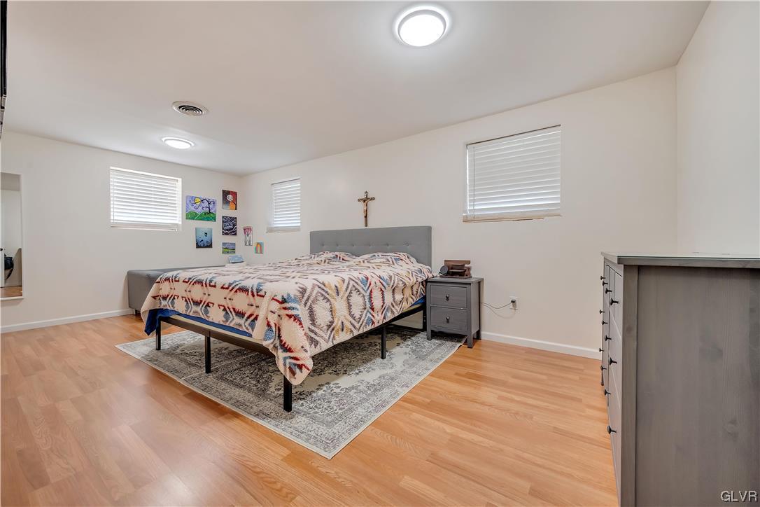 5185 Fornaciari Drive Whitehall, PA 18052 - Photo 26 of 34