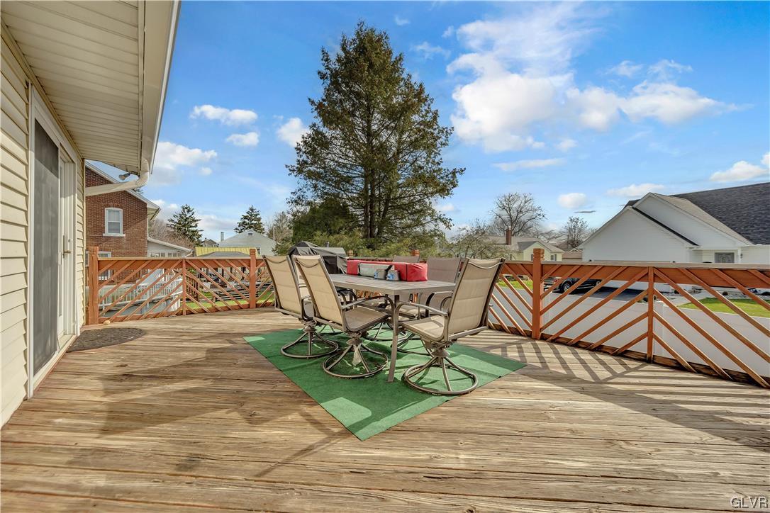 5185 Fornaciari Drive Whitehall, PA 18052 - Photo 31 of 34