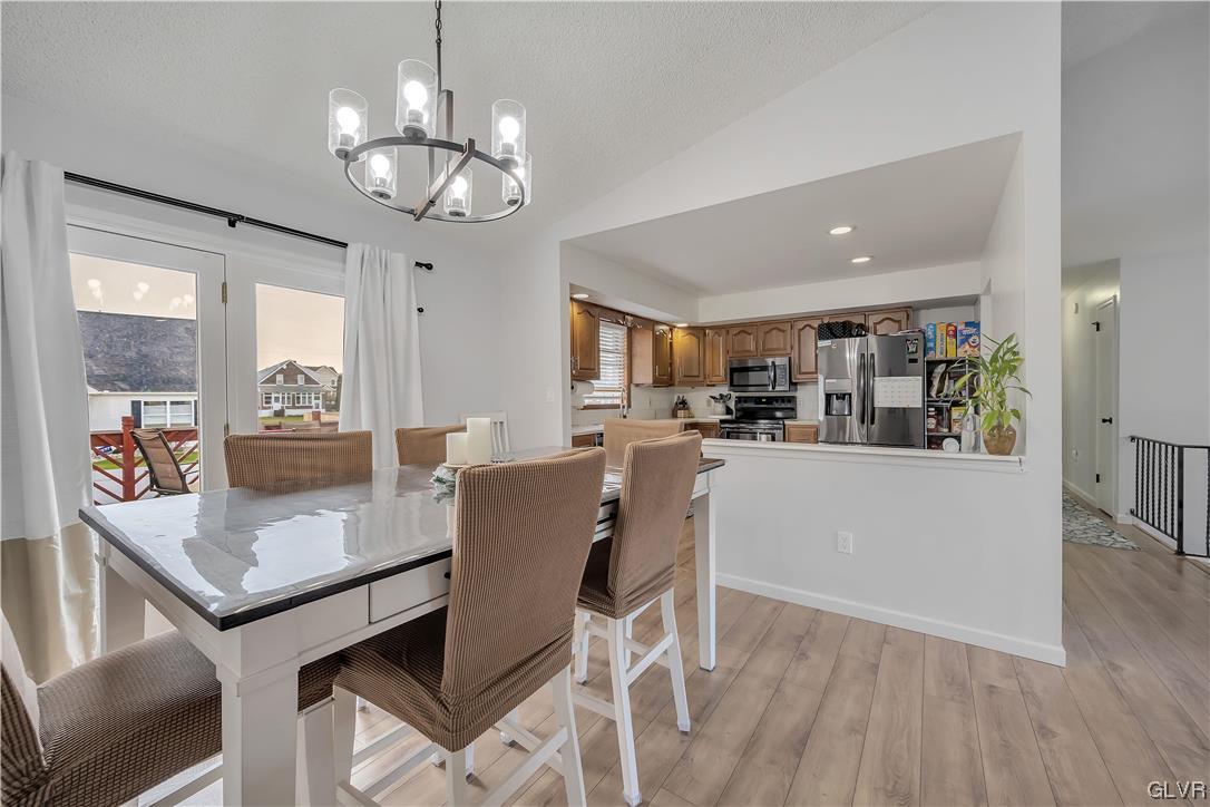 5185 Fornaciari Drive Whitehall, PA 18052 - Photo 6 of 34